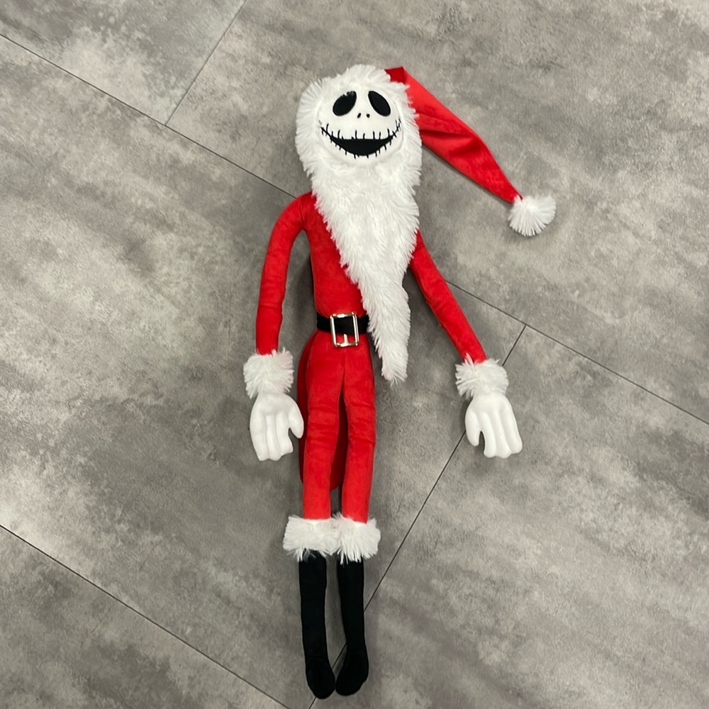 Disney’s nightmare before Christmas poseable Santa Jack Skellington kcare plush